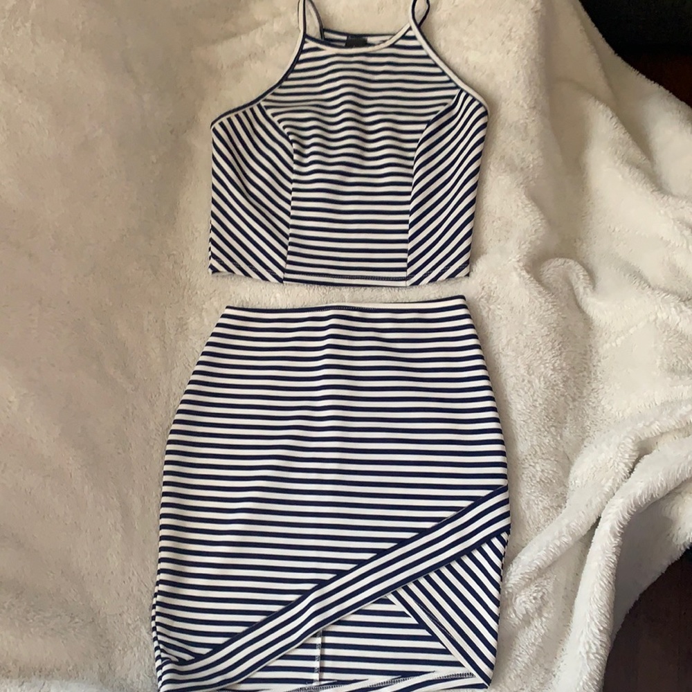Two Piece Set